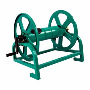 Is the Roll 200m Hose Reel Rack adjustable?